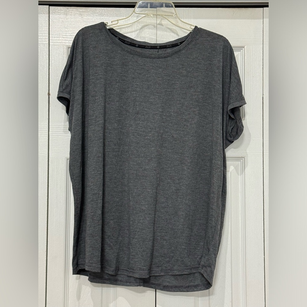 Women’s Zelos Top
